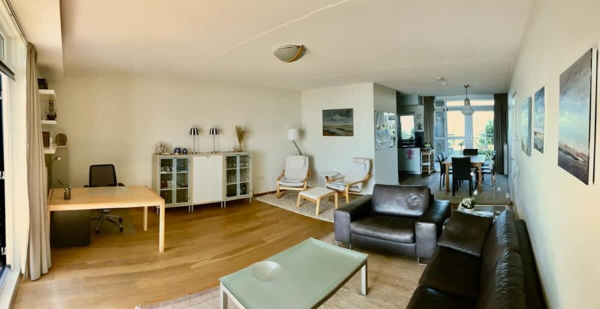 Appartement aan zee met twee ruime terrassen, aan waterkant én met zicht op polderlandschap - Port Scaldis 19-012 Breskens Buitenkant foto